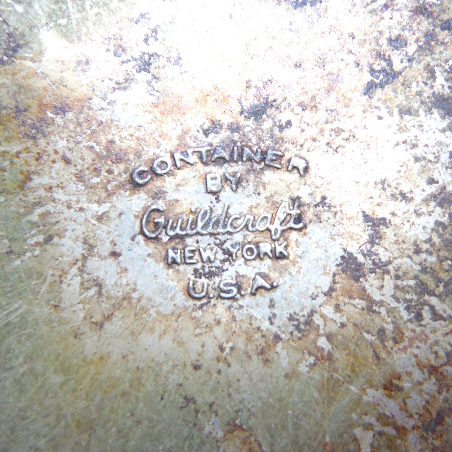 Guildcraft of New York, USA: Antique Round Pennsylvania Dutch Style Tin Container