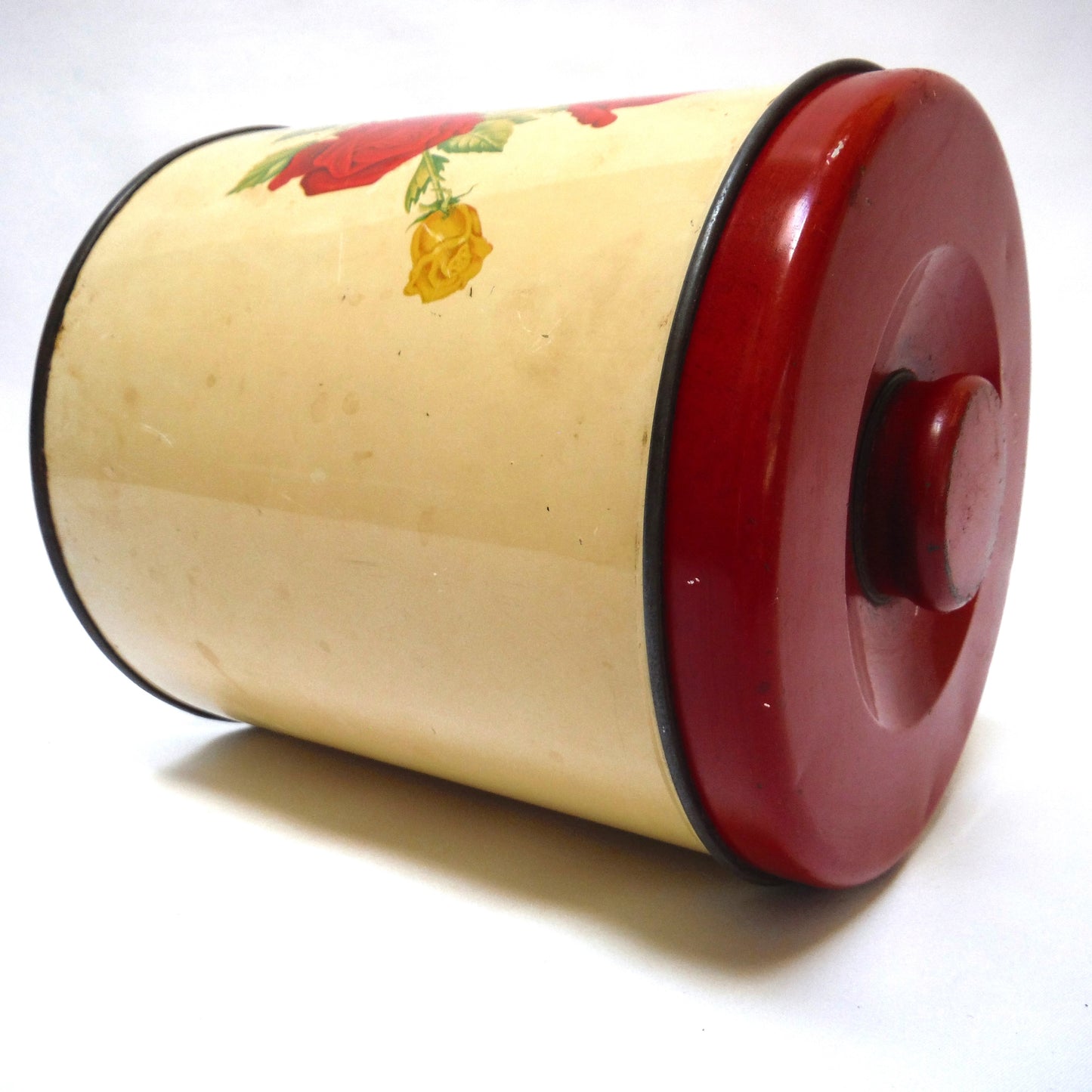 Vintage 1952 Tea Caddy by G.S.W. Metal Company: 'Red and Yellow Roses'