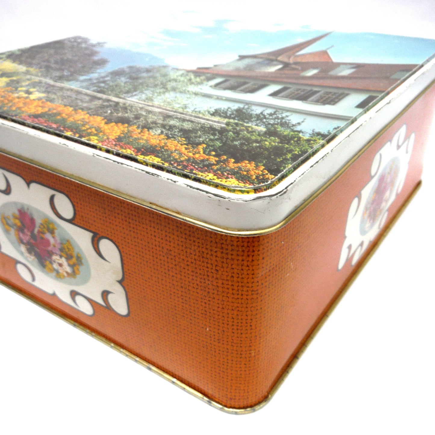 Vintage Square Photographic Tin Container:' EUROPEAN SWISS SPIEZ CASTLE', by Gray Dunn Biscuit Manufacturers of Scotland