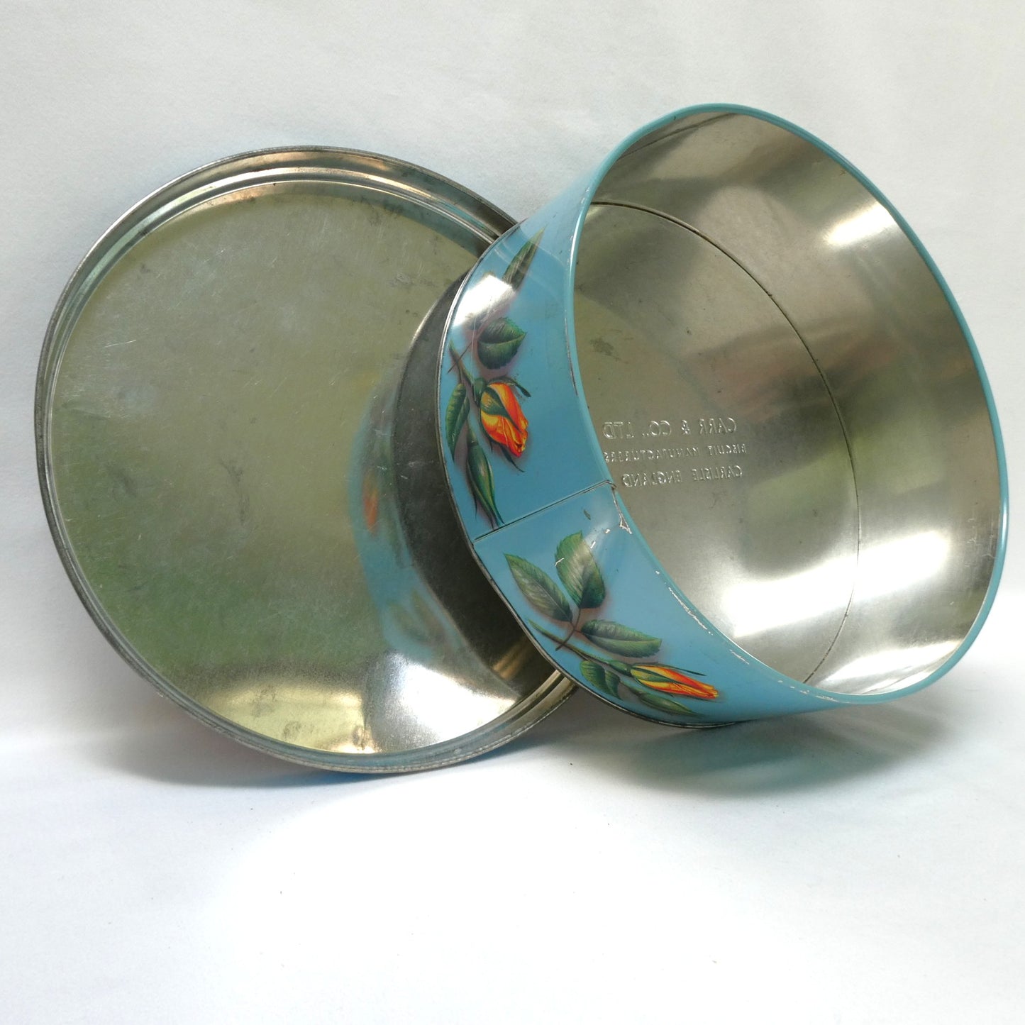 Famous Vintage Tin Cookie Container by CARR OF CARLISLE Limited of England: 'ENGLISH ROSES' (TIN #2)