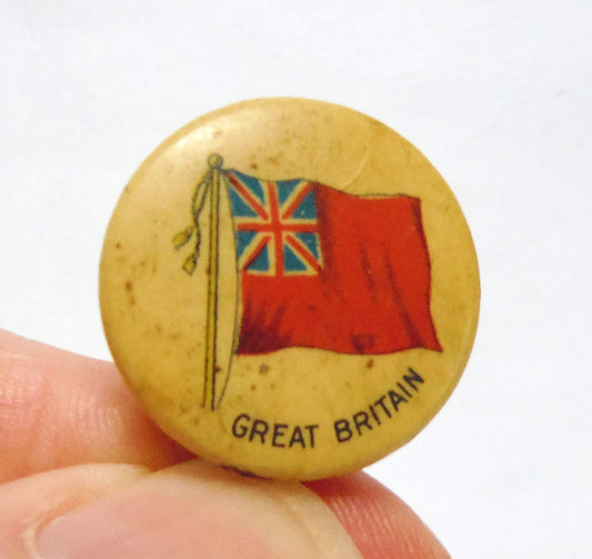 Lapel Pin, Vintage Button 'GREAT BRITAIN OLD FLAG', Made by Bastion Brothers of Rochester, New York, USA