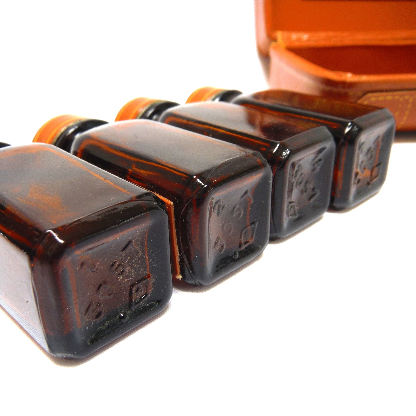 RARE Mid-Century Miniature Suitcase Bar from CASTLEGAR, BRITISH COLUMBIA, with 4 mini booze bottles, Hand Made in Canada