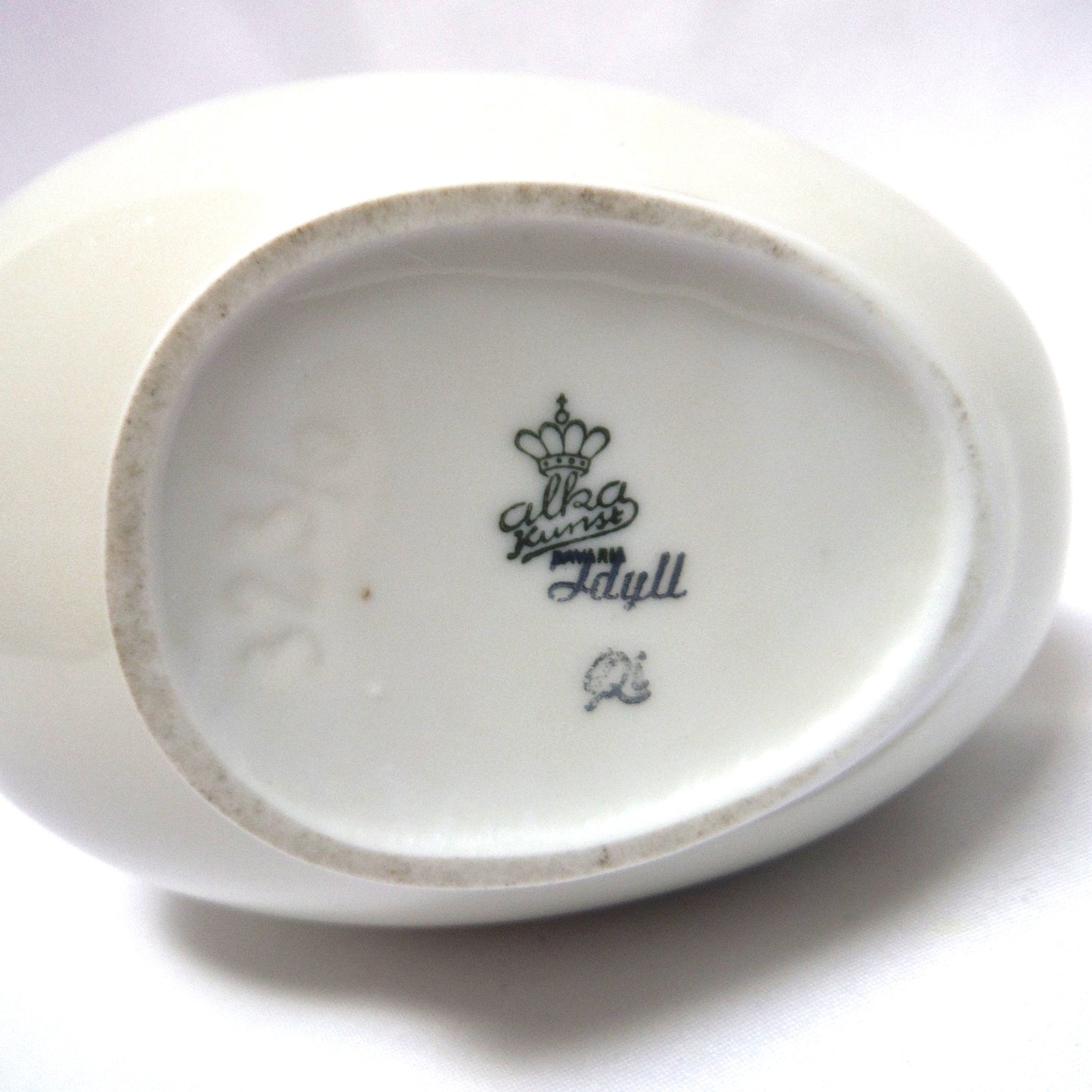 MINIATURE VINTAGE VASE by Alka Kunst of Bavaria: "IDYLL" SERIES!