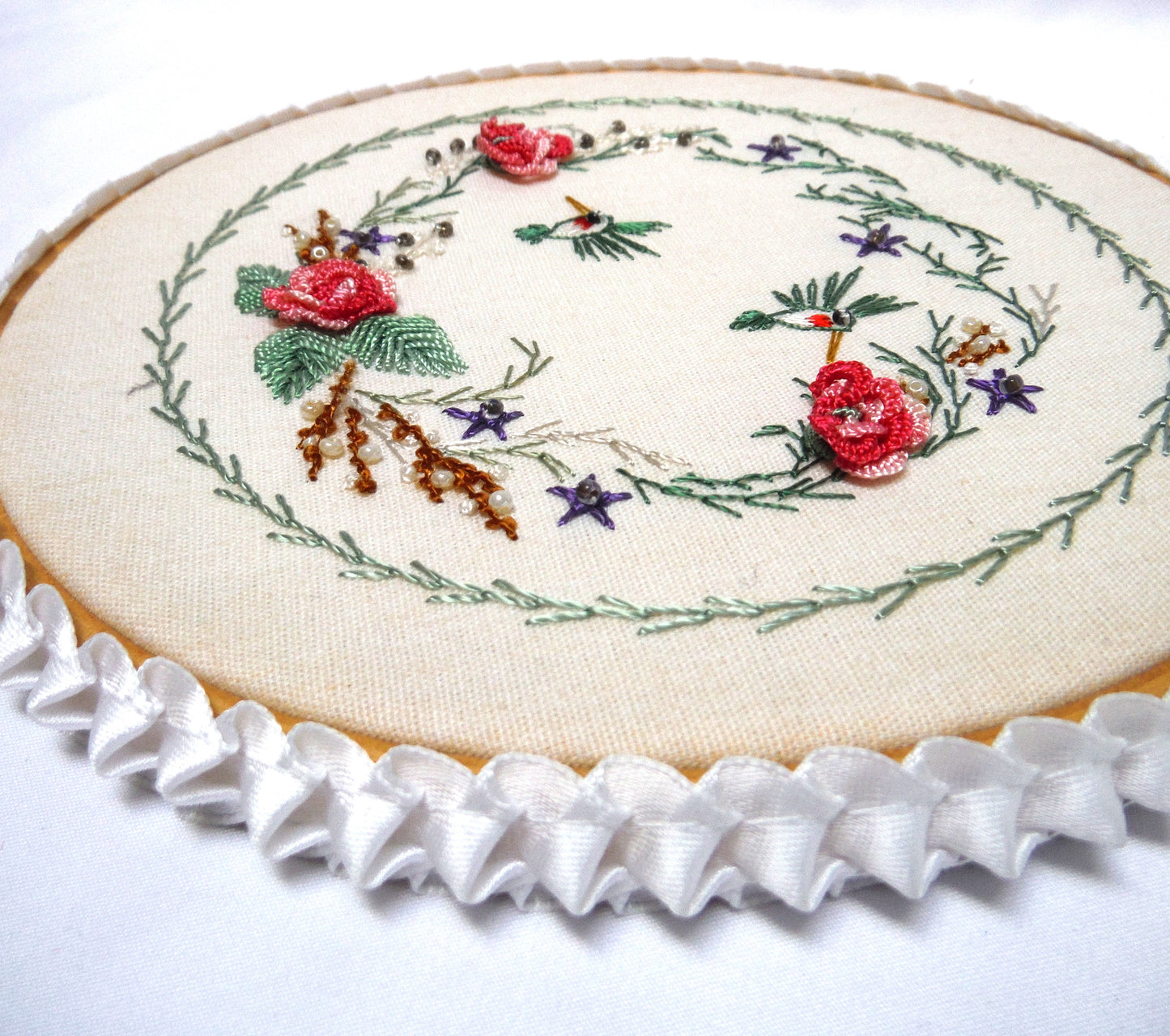 VINTAGE HAND-MADE DISPLAY NEEDLEPOINT: Three Roses and Two Hummingbirds