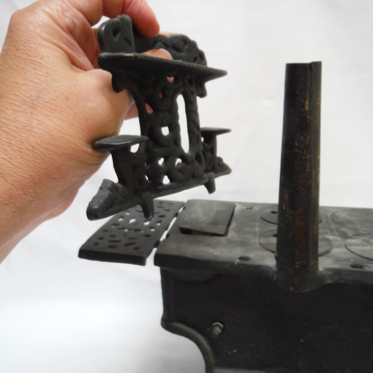 Antique CRESCENT BRAND Black Cast Iron Salesmans Miniature Stove, Beautiful Condition 1900's