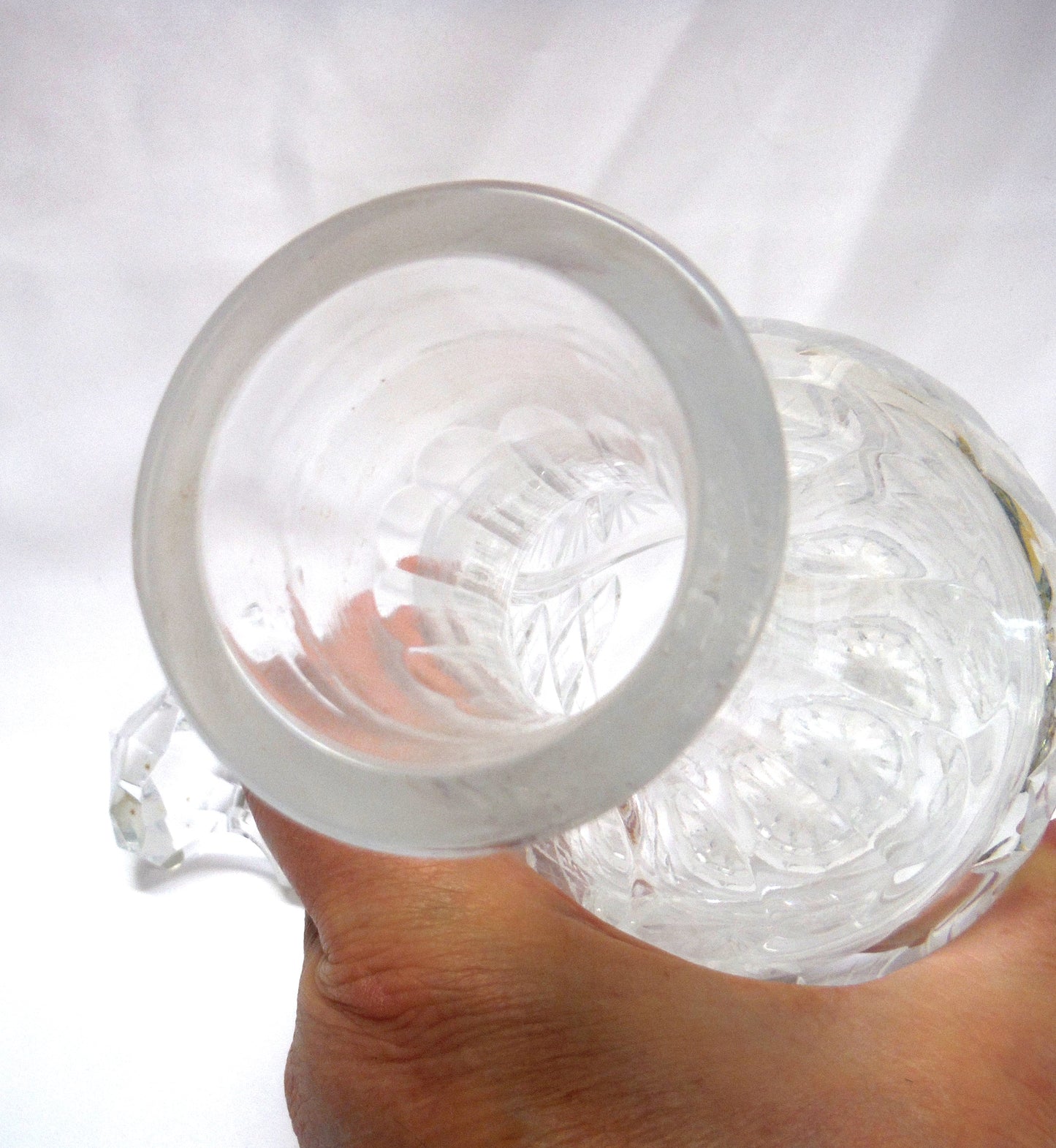 HEAVY TALL CUT-GLASS AMERICAN CRYSTAL WHISKEY DECANTER With Glass Stopper, Mid Century 'Spin-wheel' Design.