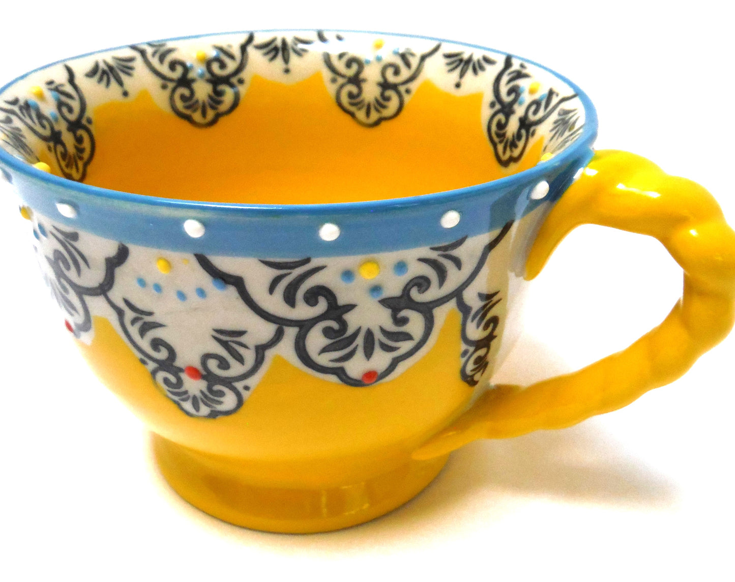 YOKOHAMA STUDIO YELLOW 3D MUG, Hand Decorated, Painted, and Made in Japan.