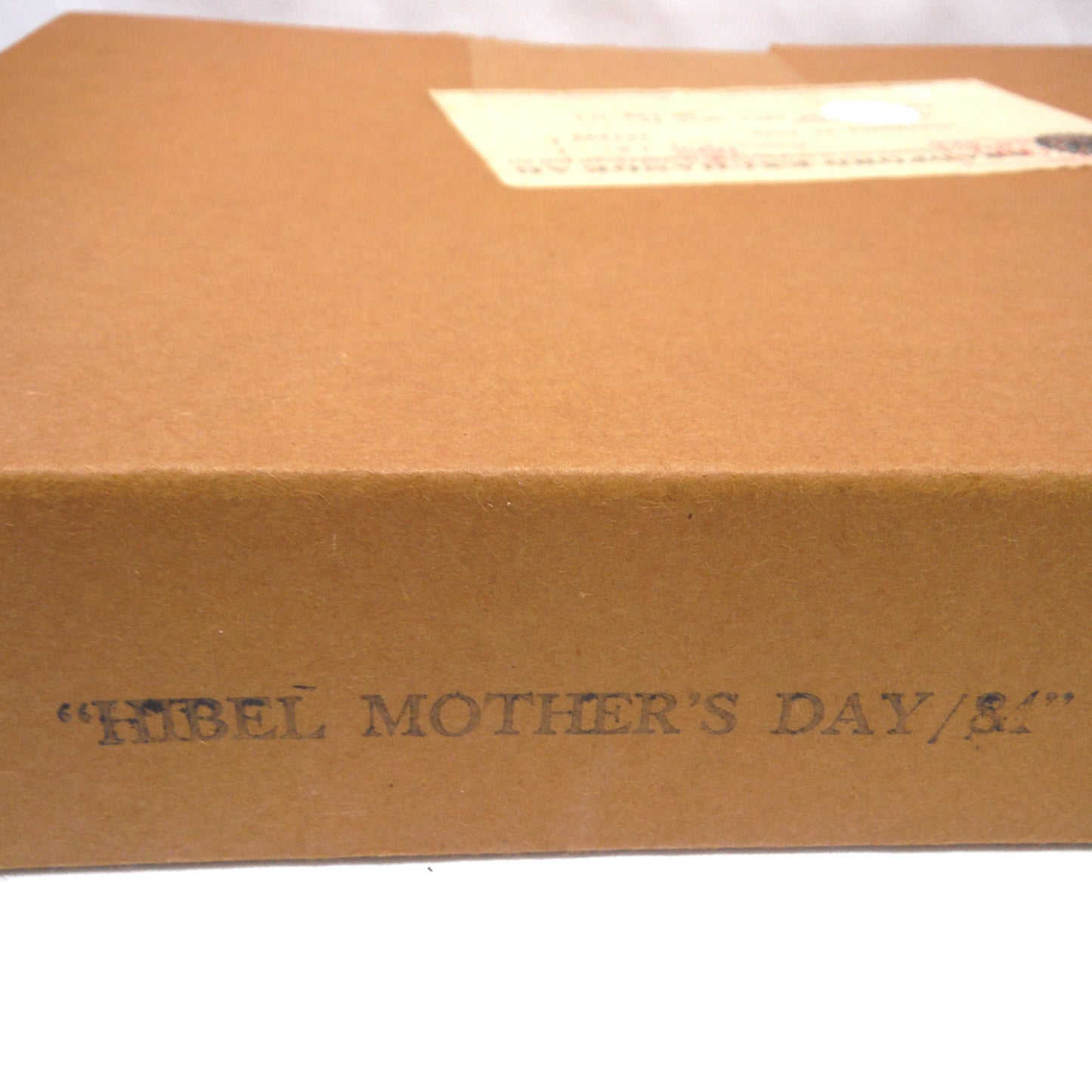 The 1984 Mother's Day Collectors Plate by EDNA HIBEL and KNOWLES FINE CHINA: 'Abby and Lisa'