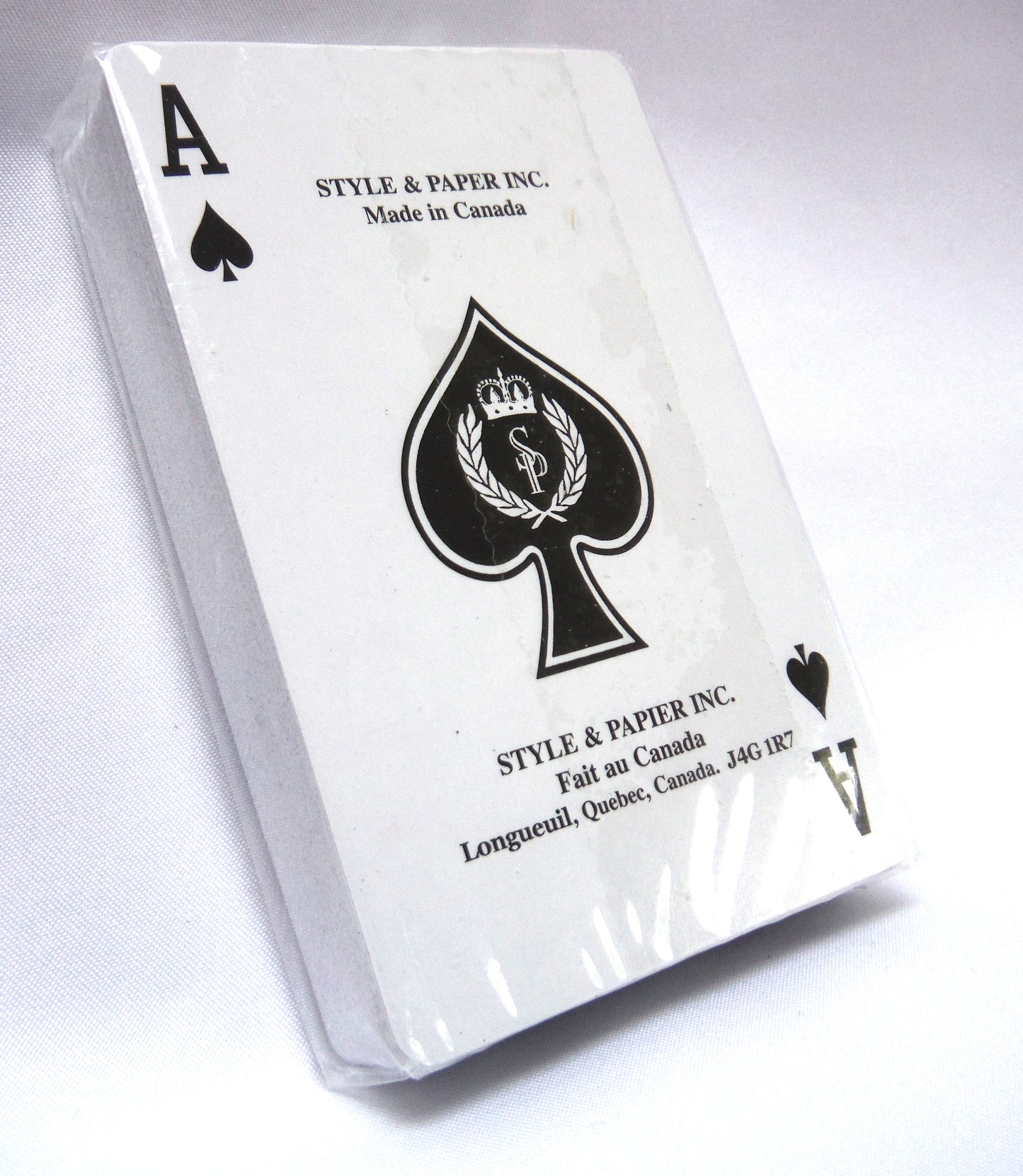 Brand-New Old-Stock Vintage PLAYING CARDS, Made in Quebec, Canada, and Featuring Lighthouses and Sailing Boats!