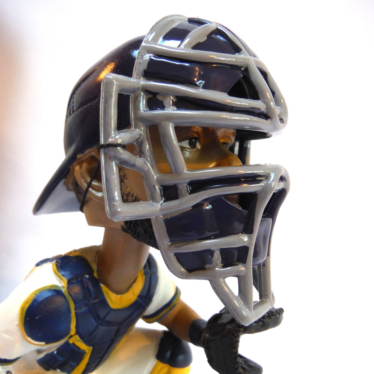 OMAR NARVAEZ of MILWAUKEE BREWERS FAME: Brand New in Original Box Bobblehead!