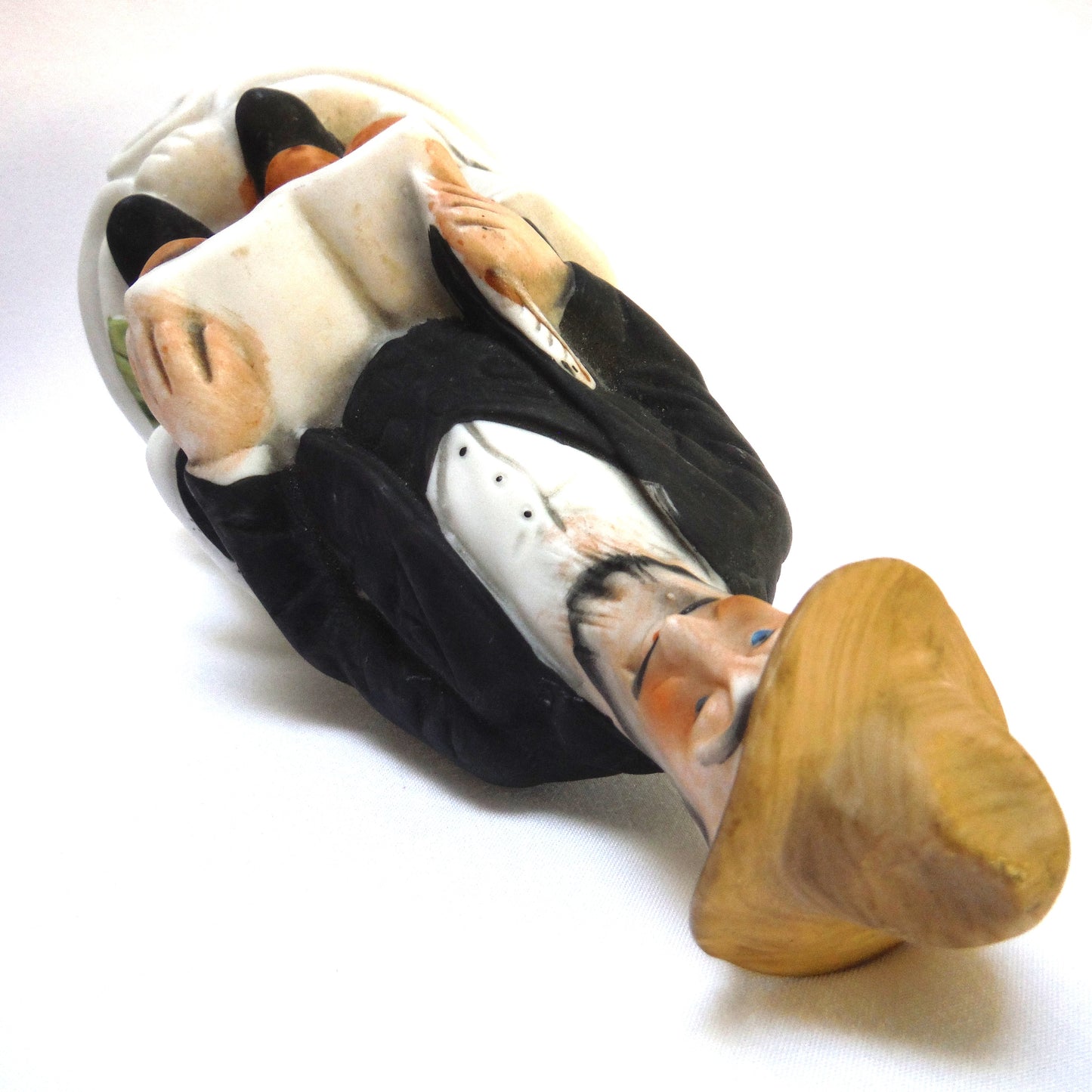 'OLD COUNTRY' GRANDMA & GRANDPA: Ceramic Hand-painted Statues by DBE of Taiwan