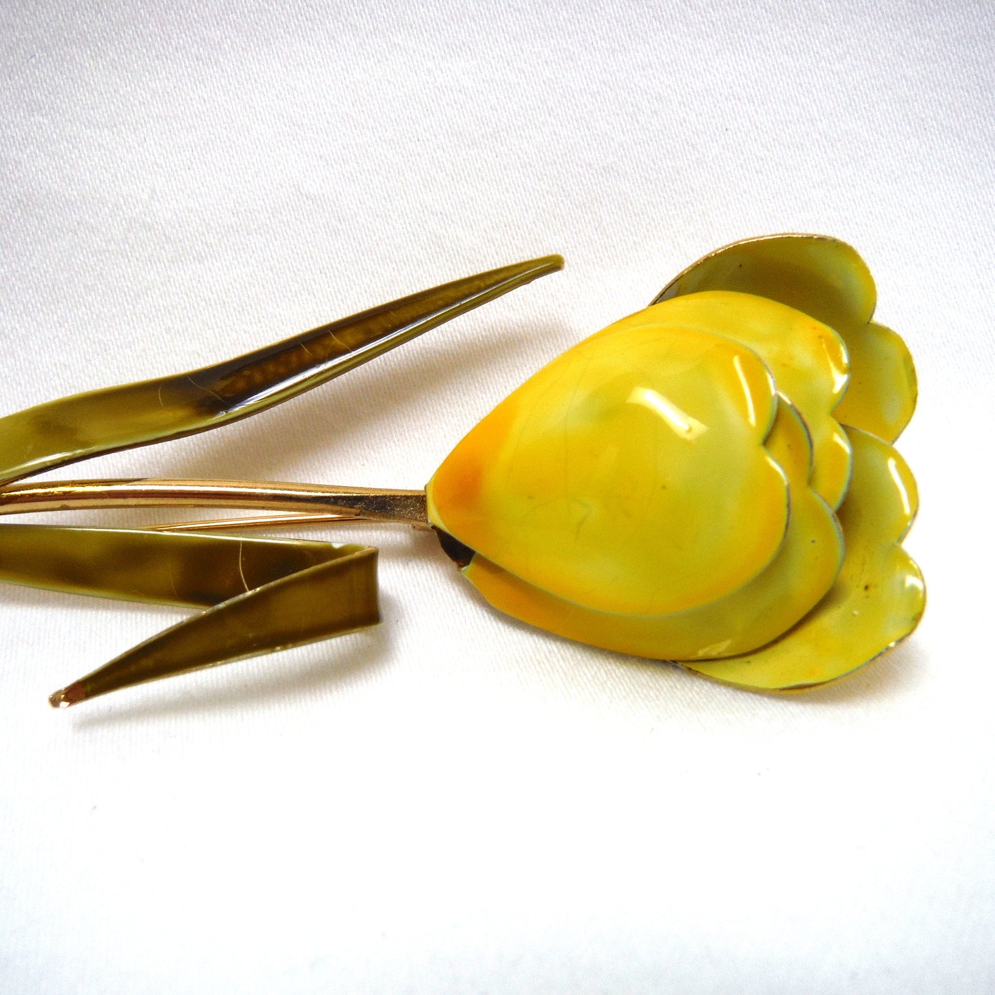 Hand-Made Gold Metal Hand-Painted Unisex Lapel Brooch: THE YELLOW TULIP