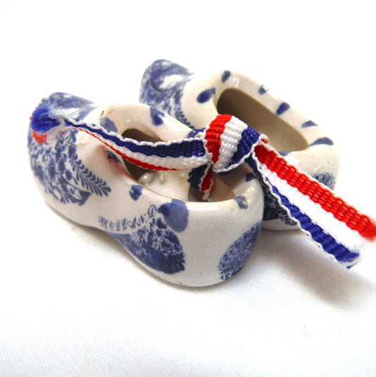 Vintage Hand Painted Delft Blue Miniature PAIR OF DUTCH SHOES ON RIBBON #2