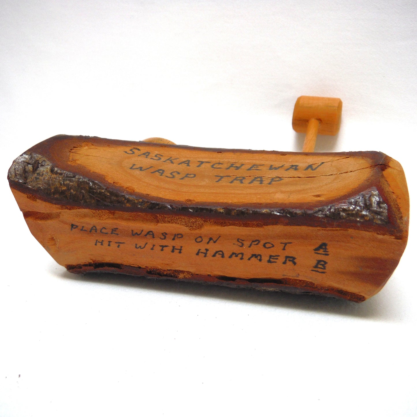 SASKATCHEWAN WASP TRAP: A Mid-Century Hand-Made Canadian Vintage Novelty Souvenir Live-Edge Mini Log and Wasp Squisher!