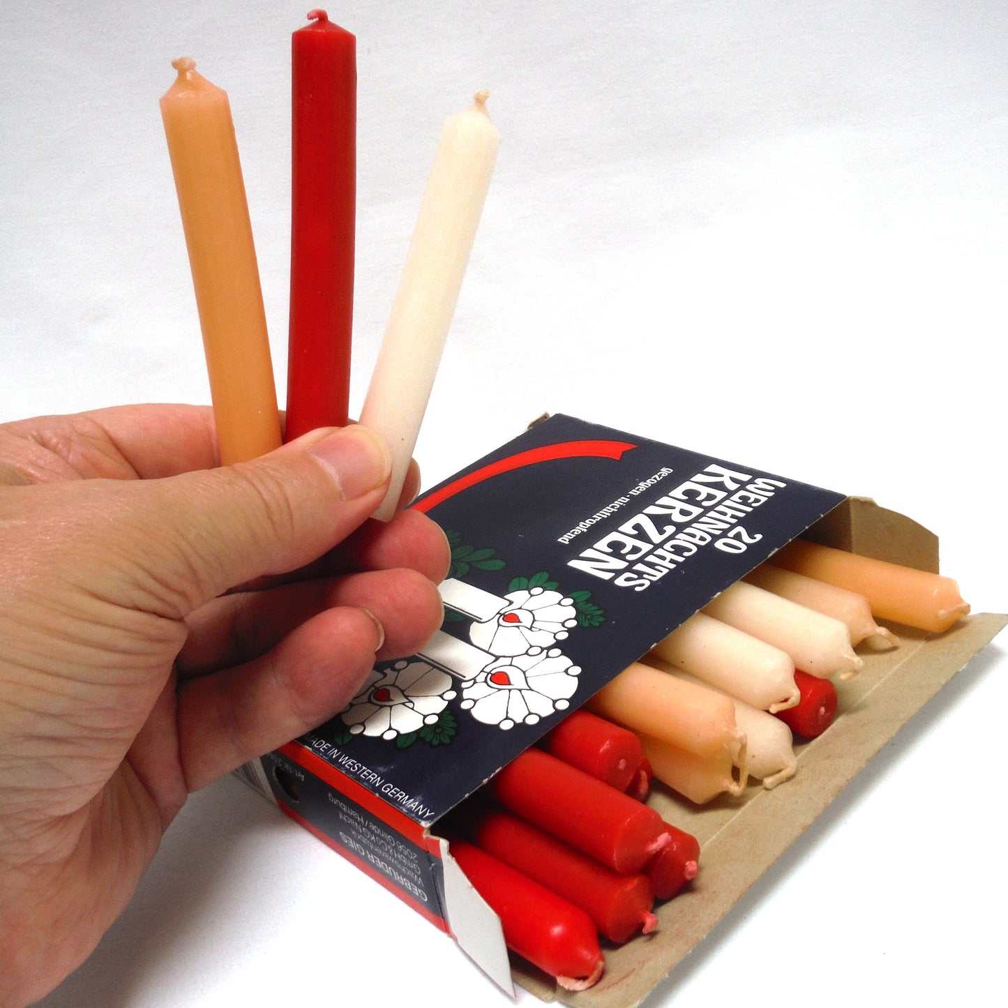 BOX of 18 VINTAGE FOUR-INCH CHRISTMAS CANDLES: 20 Weihnachts Kerzen, gezogen-nichttropfend Western Germany