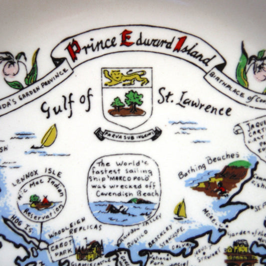 Vintage Souvenir Plate 9.5 inch-wide in 22kt Gold Celebrating: PRINCE EDWARD ISLAND, CANADA