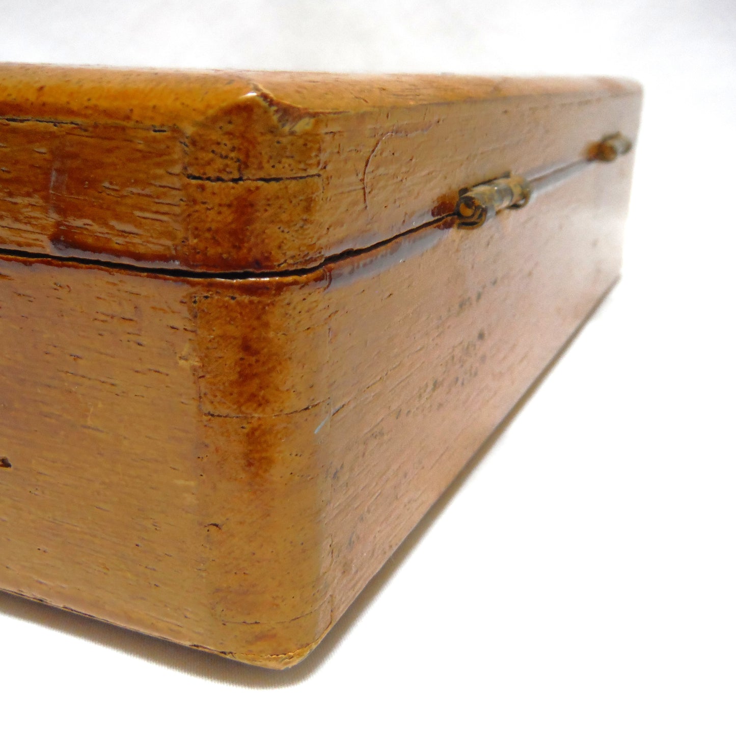 Vintage Wood Cigar Box with Hinged-Lid Working-Lock Humidor, 'INVINCIBLES DE BENSON AND HEDGES