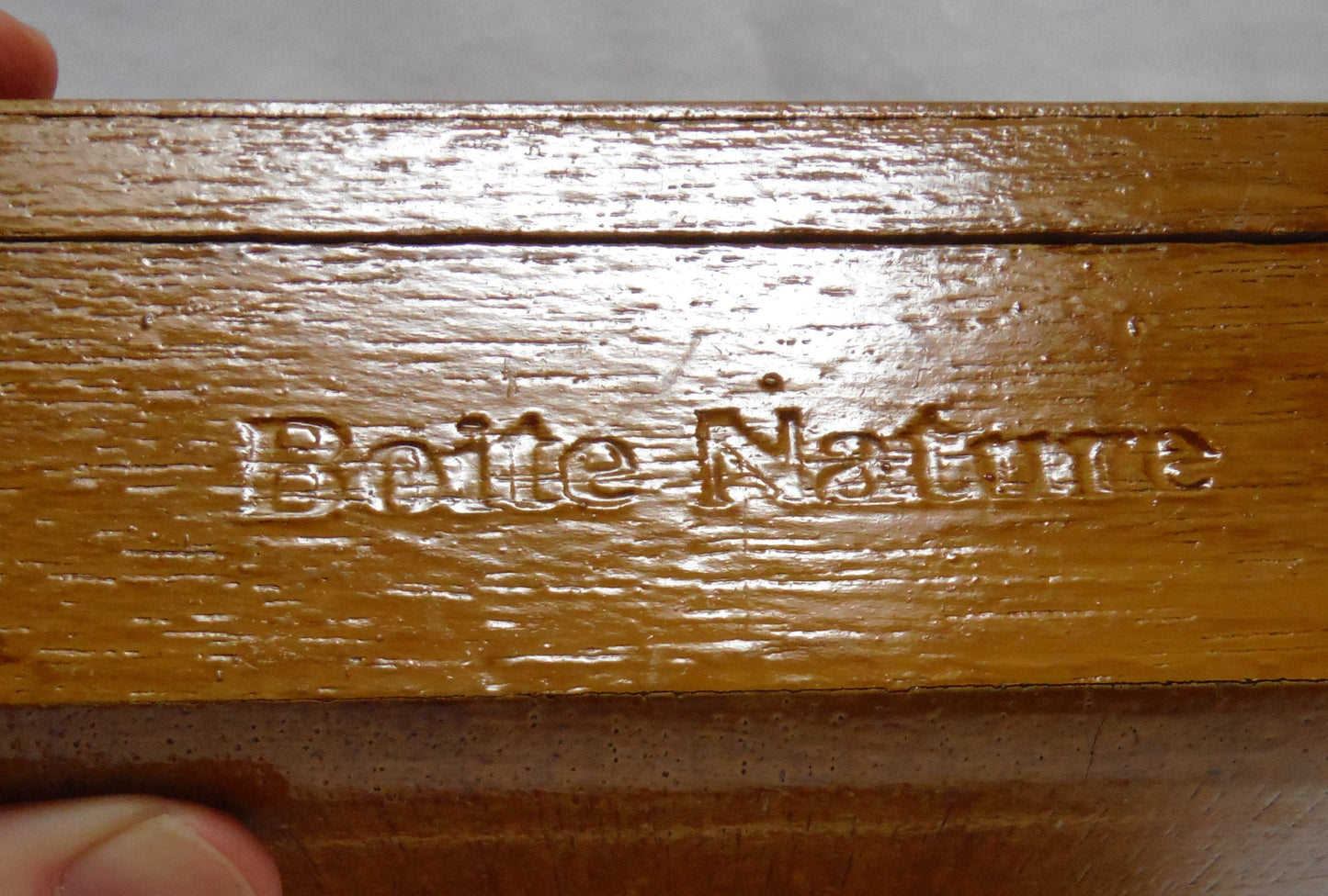 Vintage Wood Cigar Box with Hinged-Lid Working-Lock Humidor, 'INVINCIBLES DE BENSON AND HEDGES