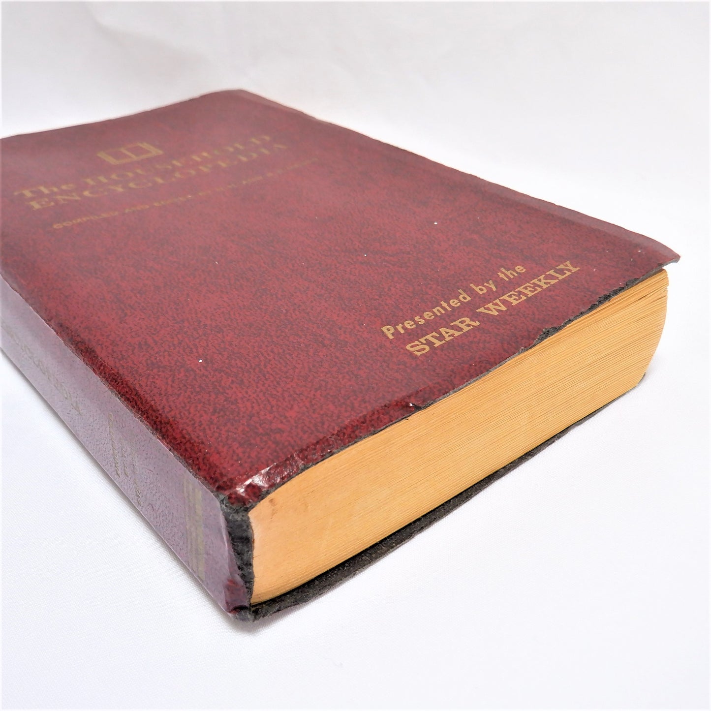 THE HOUSEHOLD ENCYCLOPEDIA, Presented by The Star Weekly, Written by N.H. and S.K. Mager (Vintage 1964)