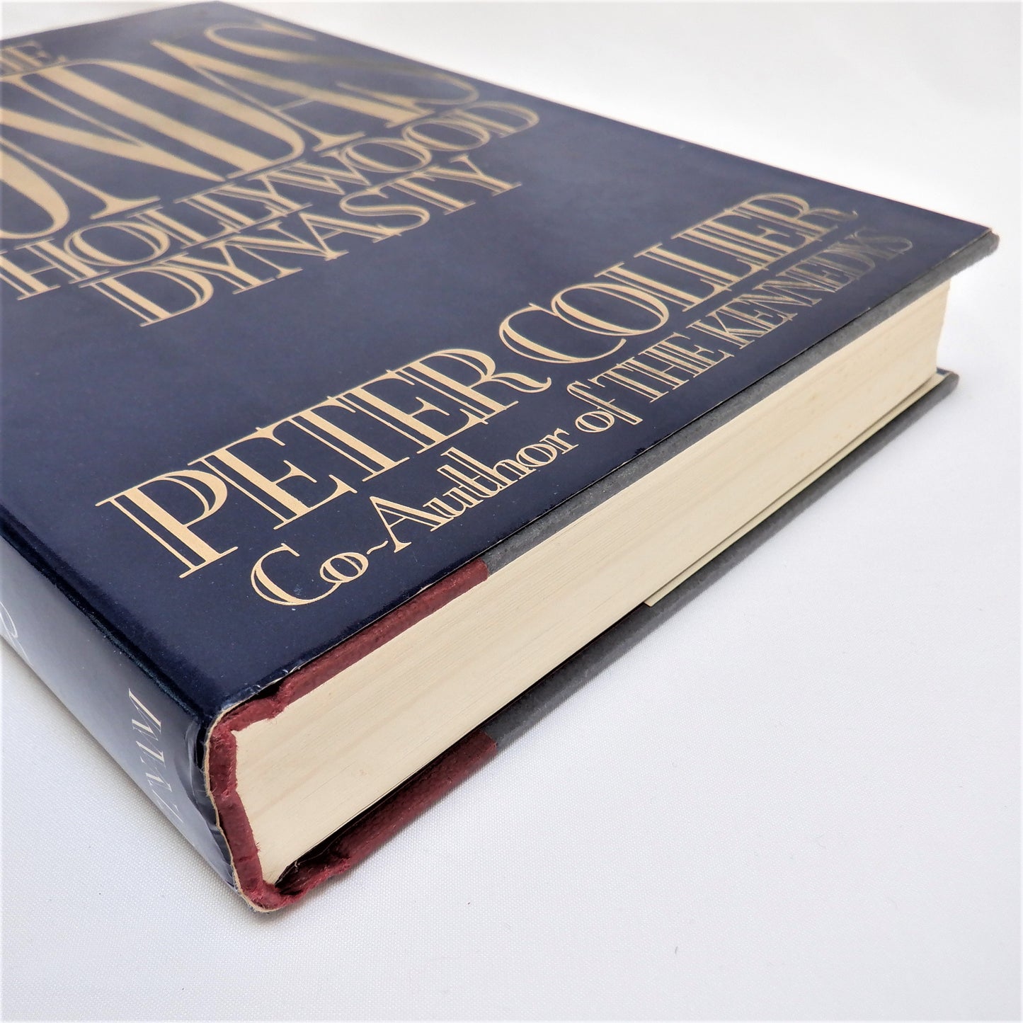 THE FONDAS, A HOLLYWOOD DYNASTY, by Peter Collier (1991 1st Ed.)