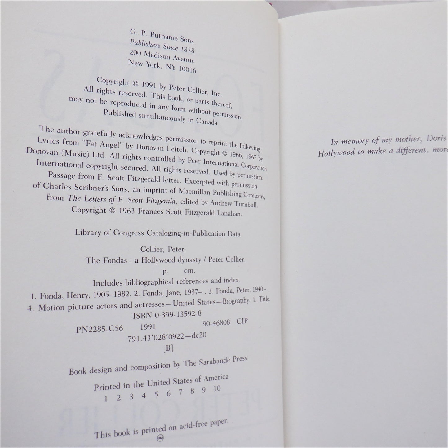 THE FONDAS, A HOLLYWOOD DYNASTY, by Peter Collier (1991 1st Ed.)