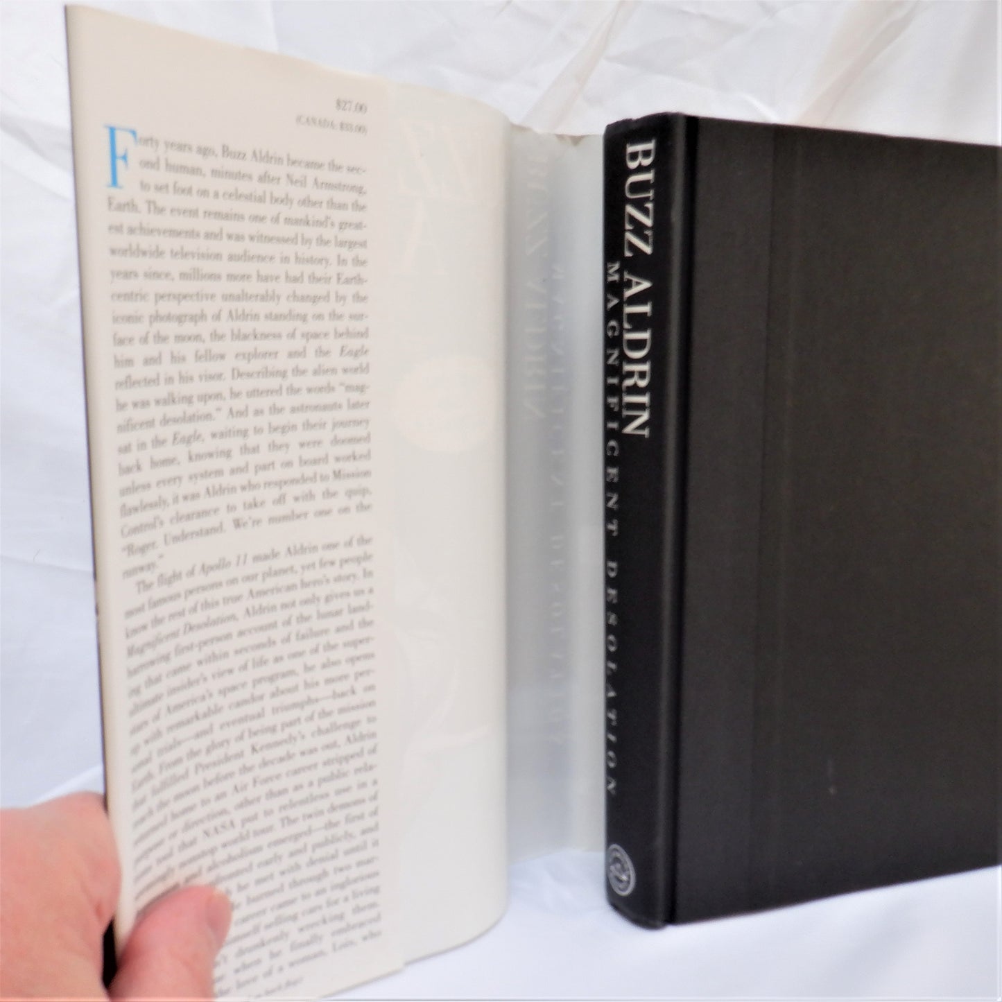 MAGNIFICENT DESOLATION, The Long Journey Home from the Moon, by Buzz Aldrin with Ken Abraham (2009 1st Ed.)