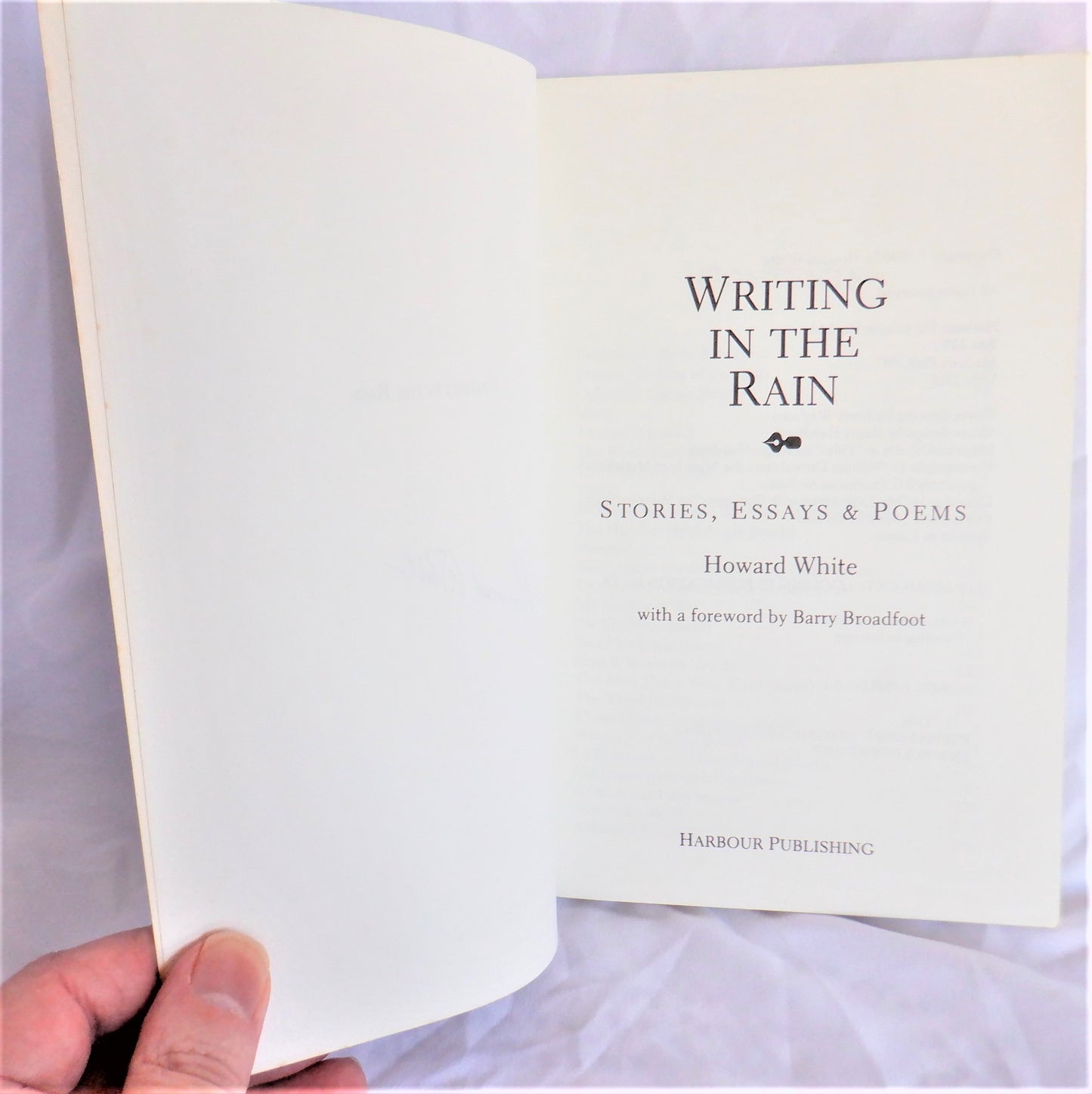 WRITING IN THE RAIN, Award-Winning Short Stories by Howard White (1st Ed. SIGNED)