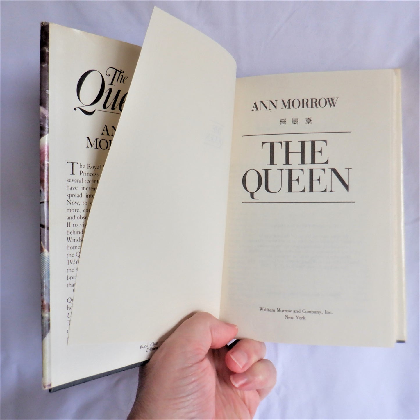 THE QUEEN, A Warm and Lively Profile of Queen Elizabeth II, by Ann Morrow (1983 1st Ed.)