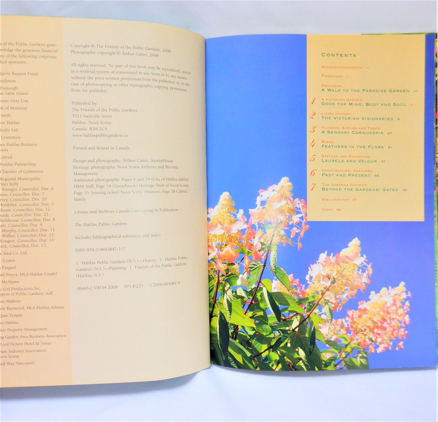 THE HALIFAX PUBLIC GARDENS, A Photographic Tribute by The Friends of the Public Gardens (2008 1st Ed.)