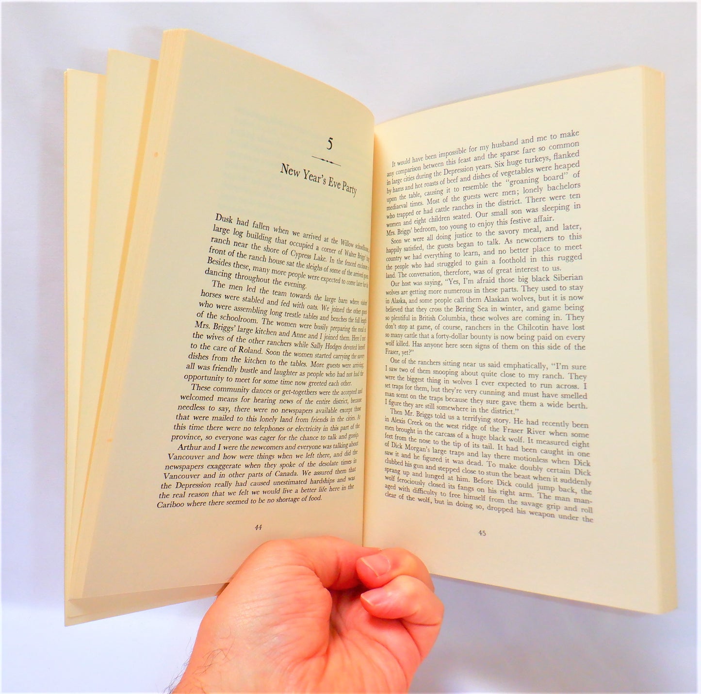 TENDERFOOT TRAIL, Greenhorns in the Cariboo, Biography by Olive Spencer Loggins (1983 1st Ed.)