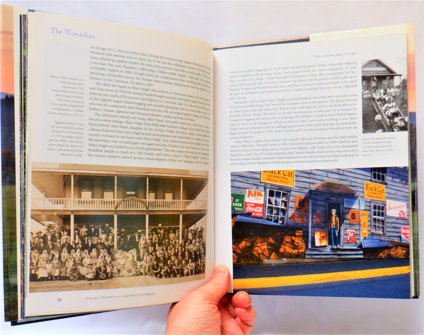 THE COWICHAN: Duncan, Chemainus, Ladysmith and Region, by Georgina Montgomery (2009 1st Ed.)