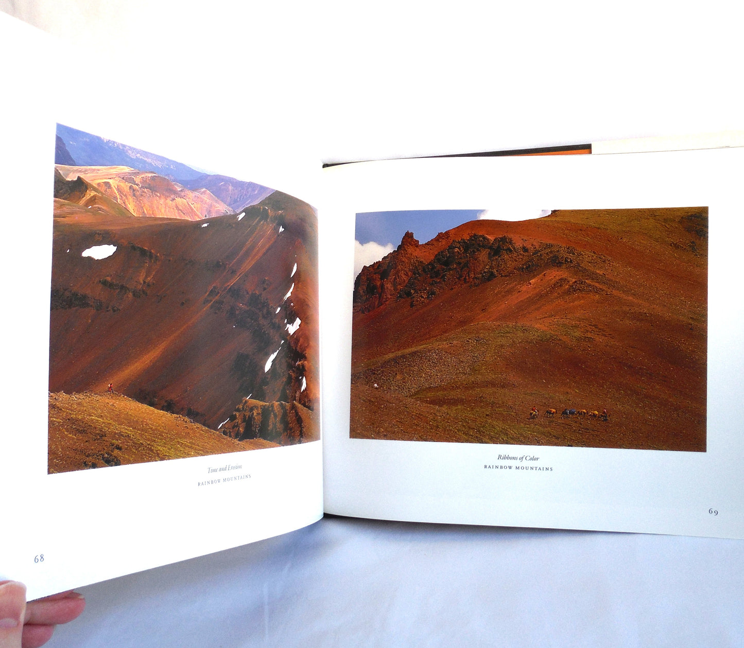 CHILCOTIN, British Columbia's Last Frontier by Chris Harris (1st Ed. SIGNED)