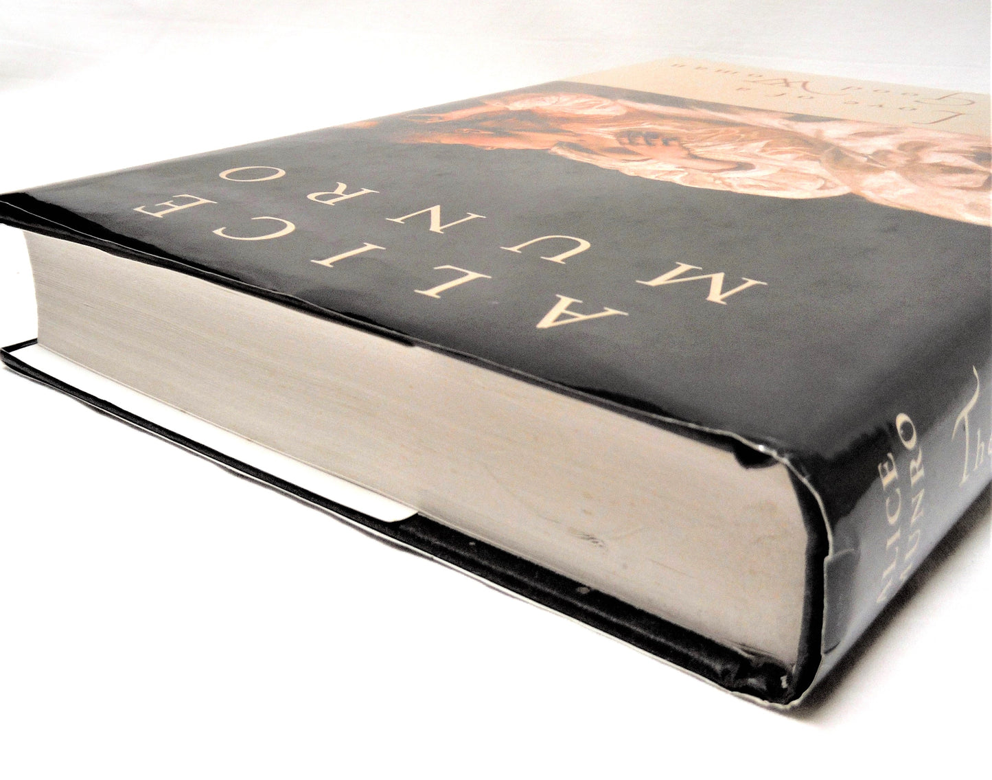 THE LOVE OF A GOOD WOMAN, Short Stories by Alice Munro (RARE Flat-Signed Canadian 1st Edition)