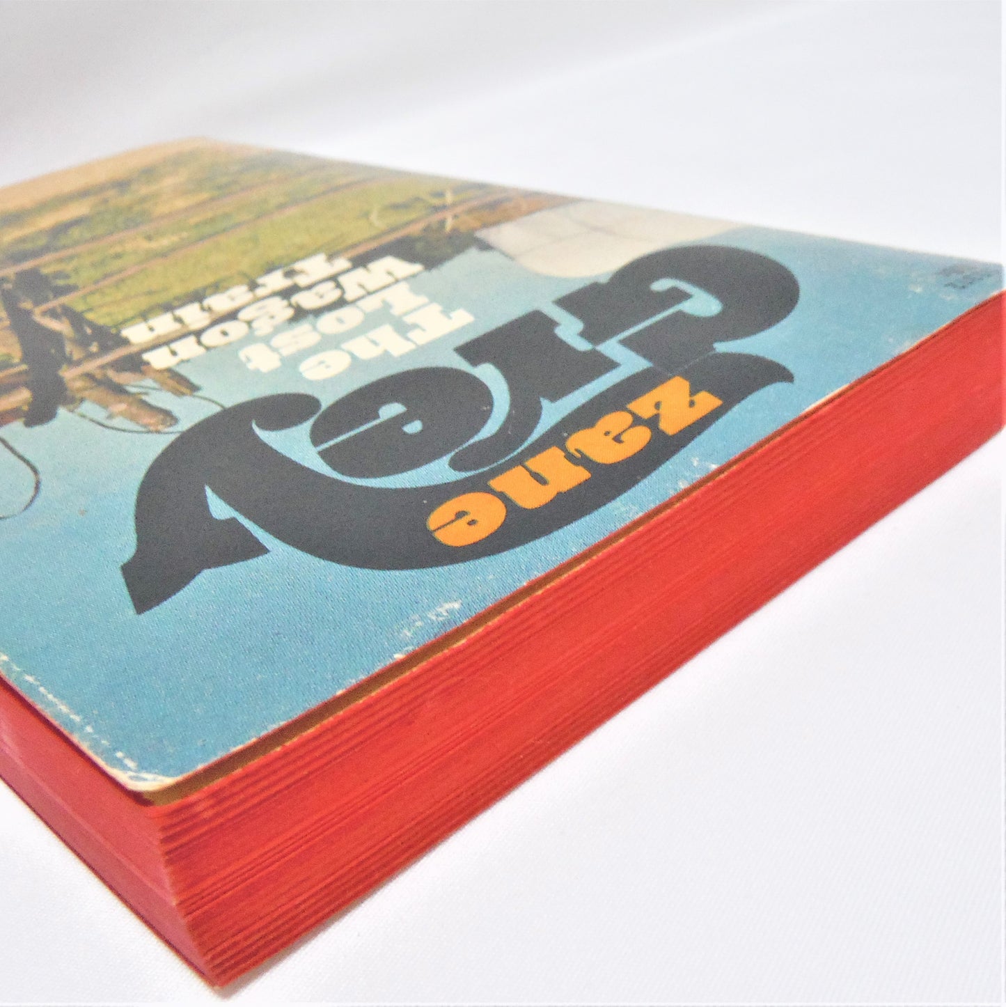 THE LOST WAGON TRAIN, by Zane Grey (Canadian Pocket Book Edition, 1968)