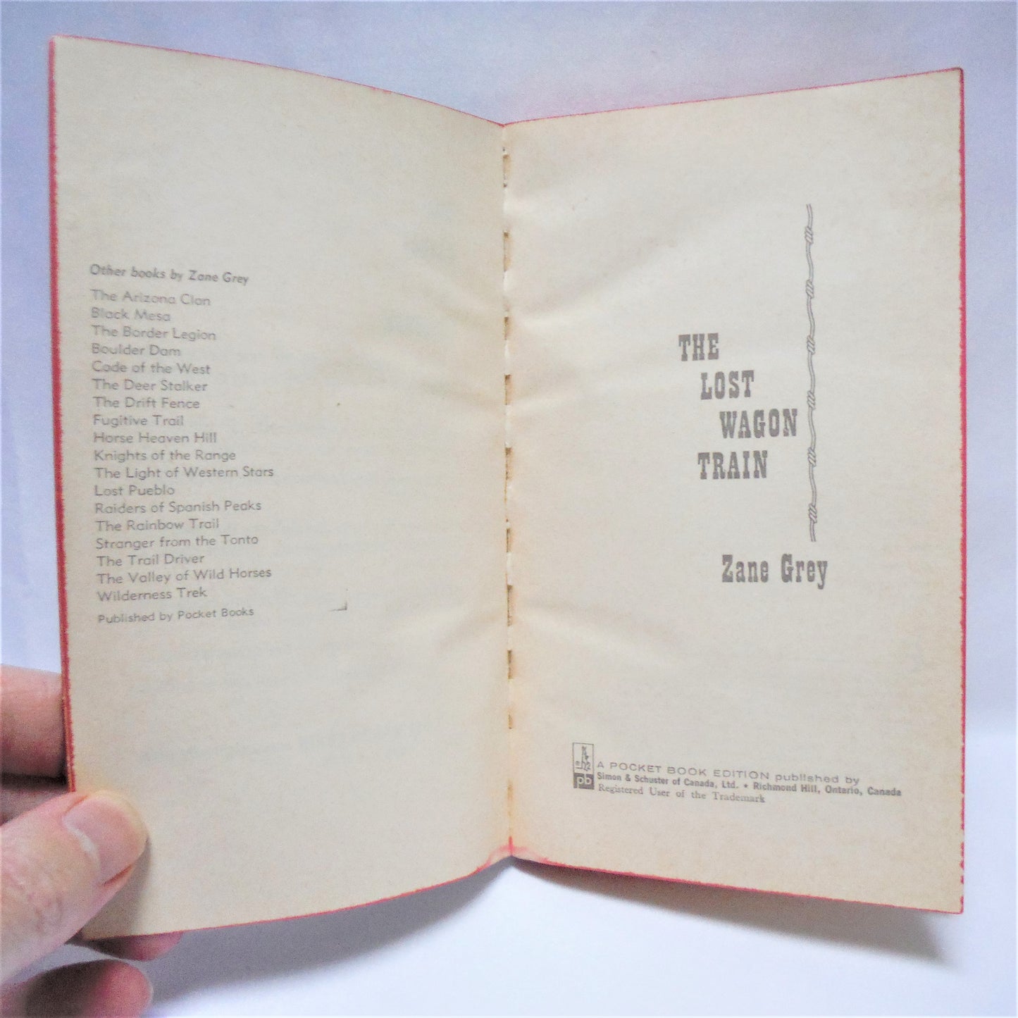 THE LOST WAGON TRAIN, by Zane Grey (Canadian Pocket Book Edition, 1968)