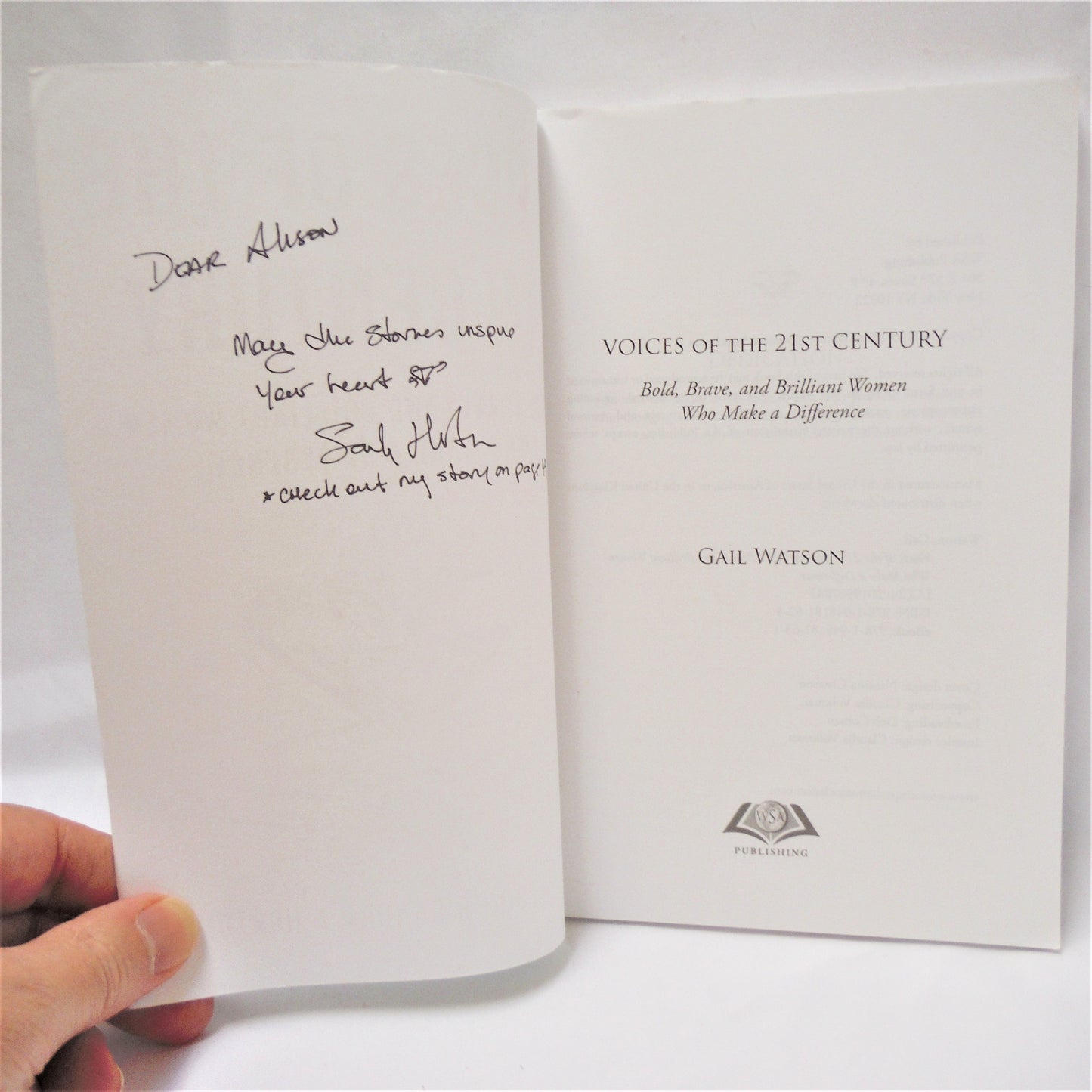 VOICES OF THE 21st CENTURY, Bold, Brave, and Brilliant Women Who Make A Difference, by Gail Watson & Sandra J. Horton (1st Ed. SIGNED)