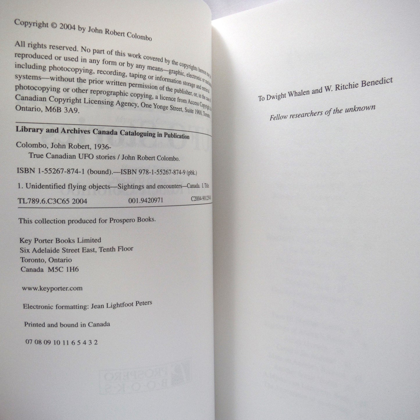 TRUE CANADIAN UFO STORIES, by John Robert Colombo (2004 1st Ed.)