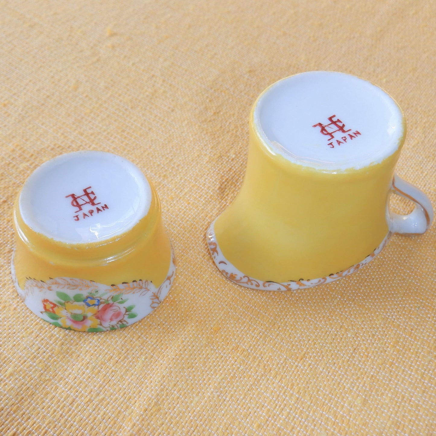 Bachelor Tea & Toast Rack 6-Piece Breakfast Set, in RARE Sunshine Yellow, Made in Japan (Mid-Century)