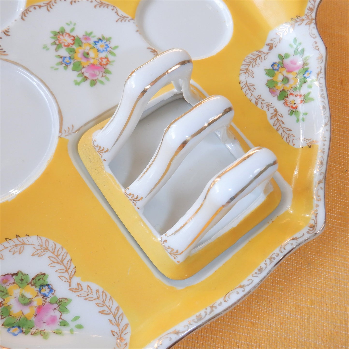 Bachelor Tea & Toast Rack 6-Piece Breakfast Set, in RARE Sunshine Yellow, Made in Japan (Mid-Century)