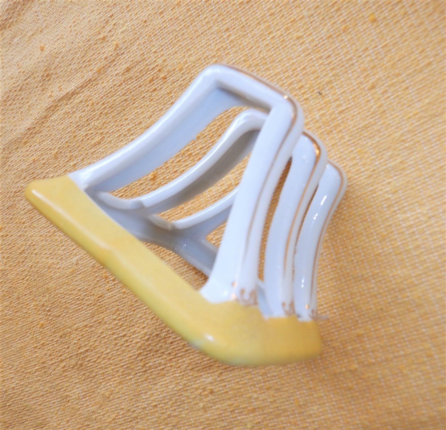 Bachelor Tea & Toast Rack 6-Piece Breakfast Set, in RARE Sunshine Yellow, Made in Japan (Mid-Century)