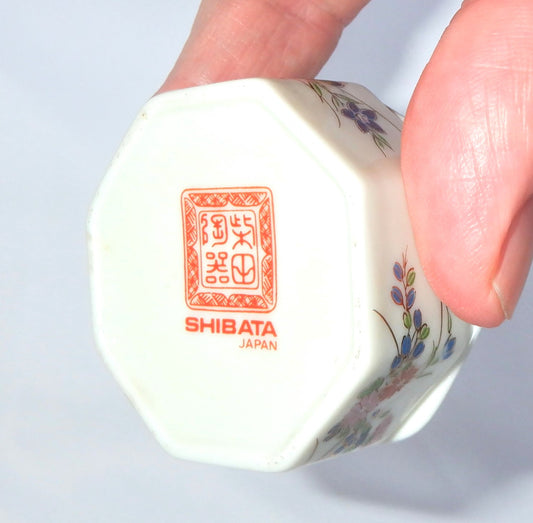 SHIBATA Octagon Gold-Rimmed Trinket Pill Ring Container, Made in Japan