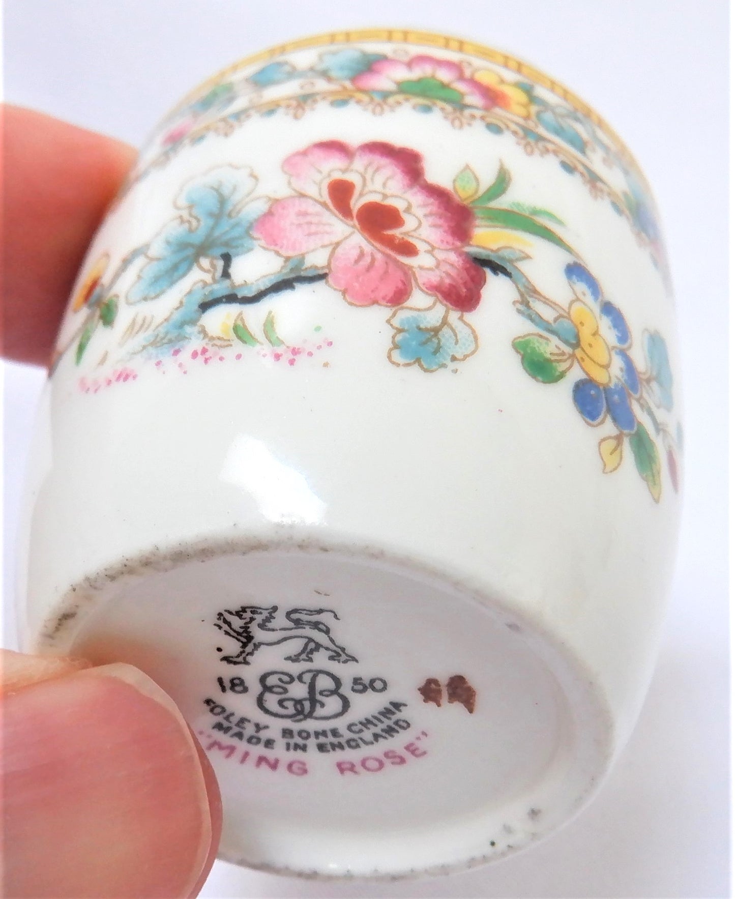 Vintage EGG CUP, in RARE Ming Rose Pattern by FOLEY BONE CHINA CO., Made in England