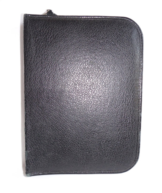 MID-CENTURY TRAVEL VANITY KIT: 10-piece Vintage Black Zippered Leather Case