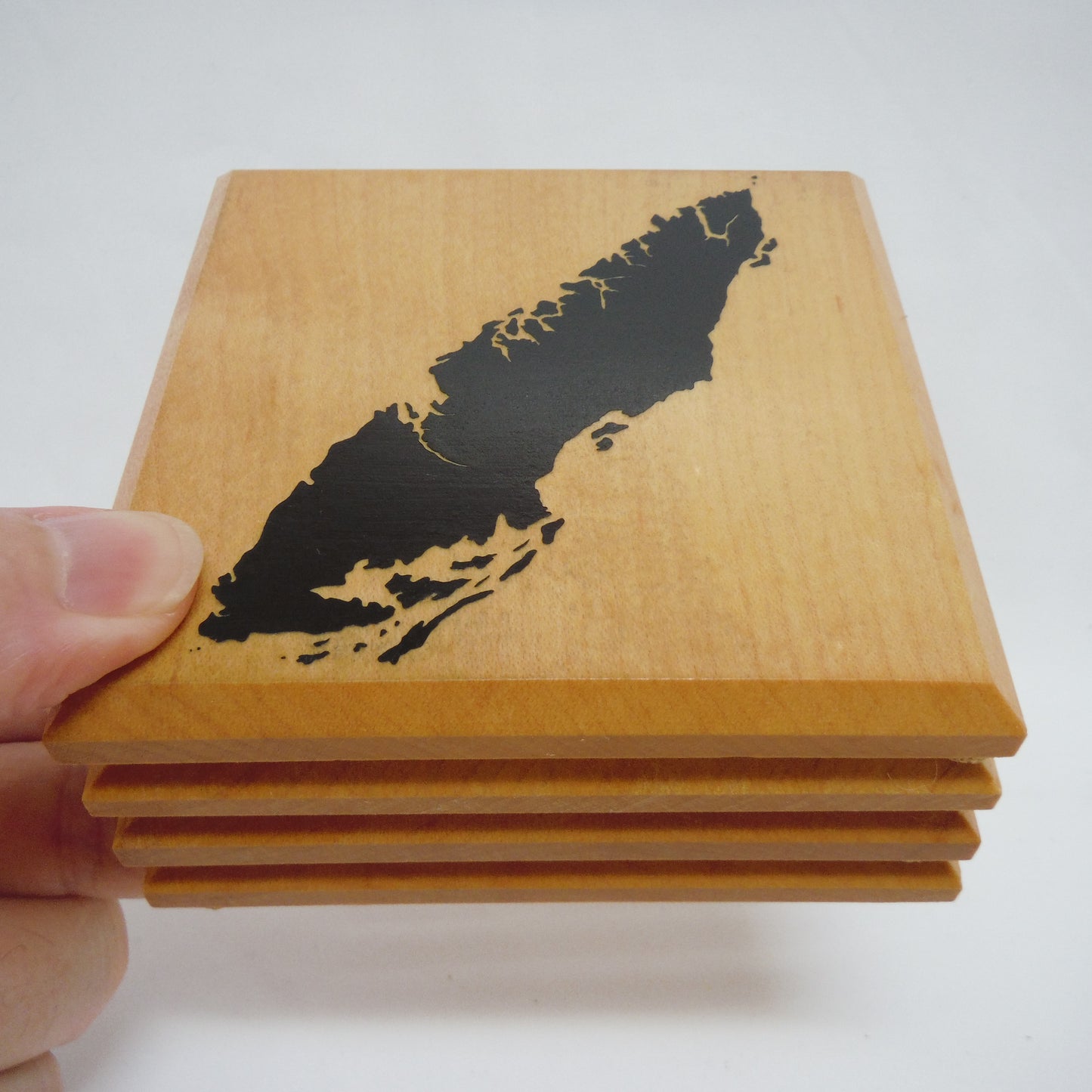 SOLID WOOD SQUARE COASTERS Set of 4 Brand New! Black Map of Vancouver Island, British Columbia