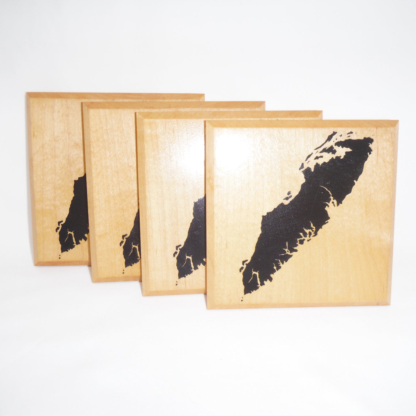 SOLID WOOD SQUARE COASTERS Set of 4 Brand New! Black Map of Vancouver Island, British Columbia