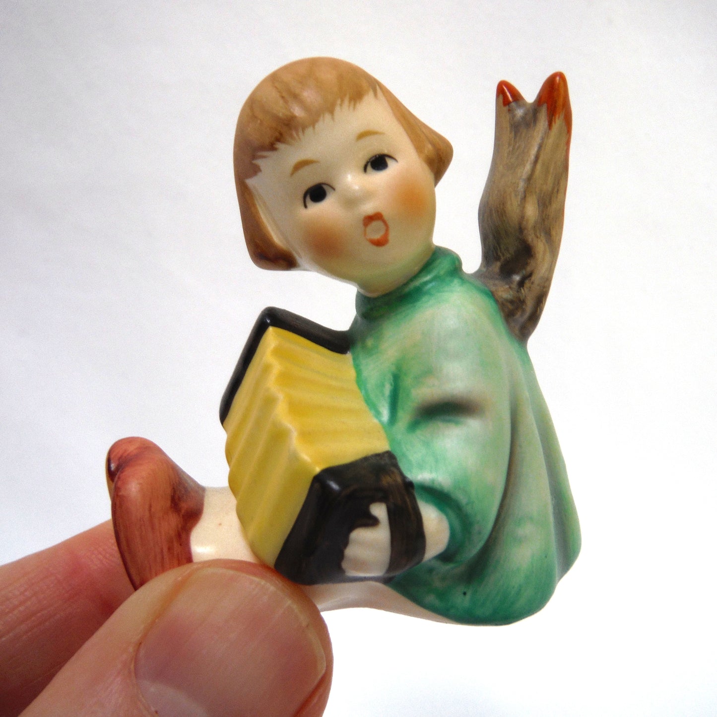 1967 GOEBEL ANGEL STATUE, SITTING and PLAYING THE ACCORDIAN #238B