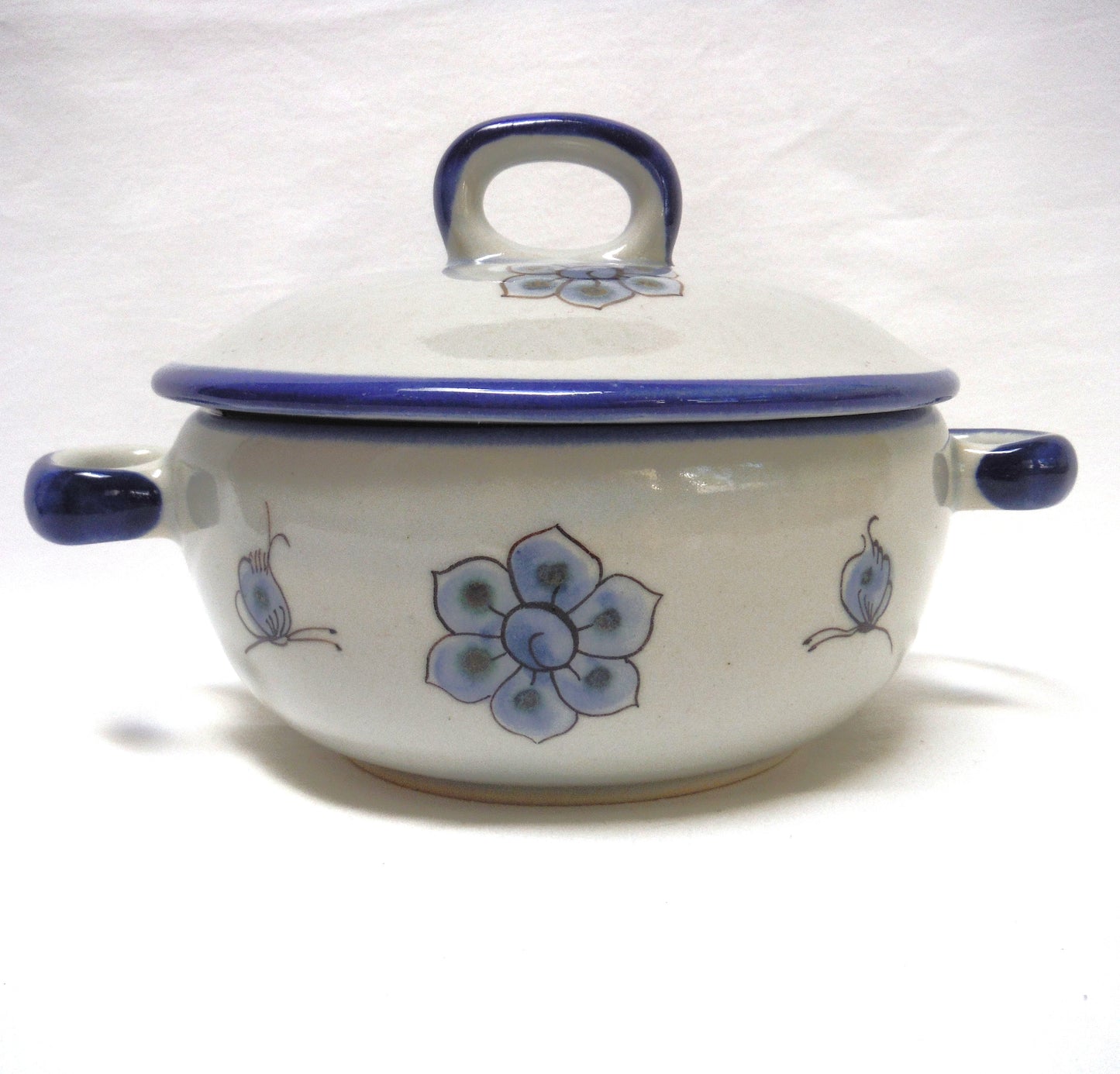 Tonala Mexican Blue & Grey Hand Painted Folk Art Pottery: COVERED CASSEROLE LIDDED BOWL