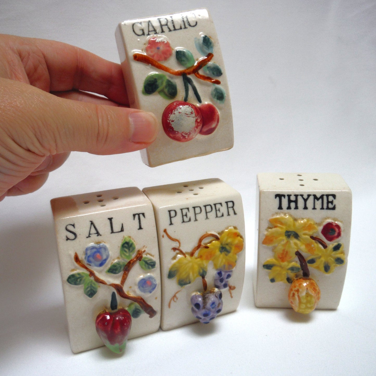 Vintage Made in Japan Taupe Coloured Pot-Bellied Spice Jars with 3-D Design: SALT-PEPPER-GARLIC & THYME!