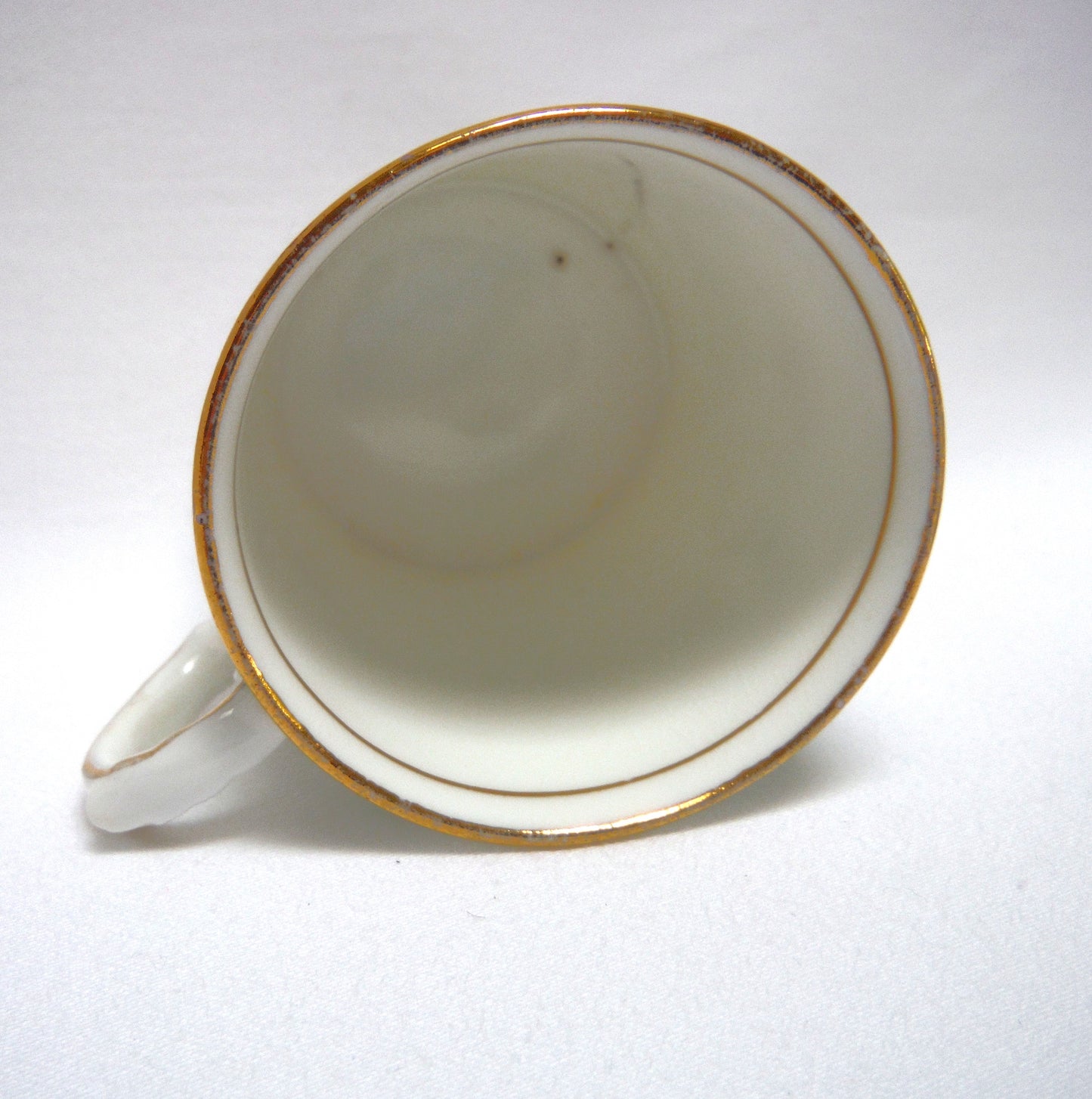 RARE 1910-1925 ANTIQUE DEMITASSE CUP AND SAUCER, in the ROSE AND GARLAND PATTERN From AYNSLEY of London, England