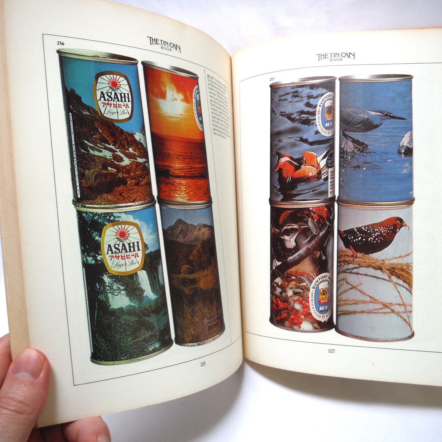 THE TIN CAN: The Can As Collectible Art, Advertising Art, and High Art, by Hyla M. Clark (1977 1st Ed.)